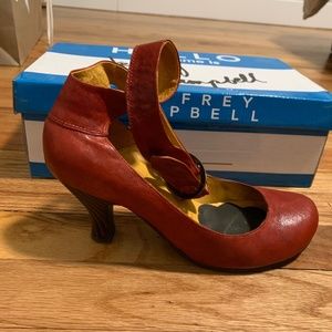 Jeffrey Campbell Edson 2 Heel